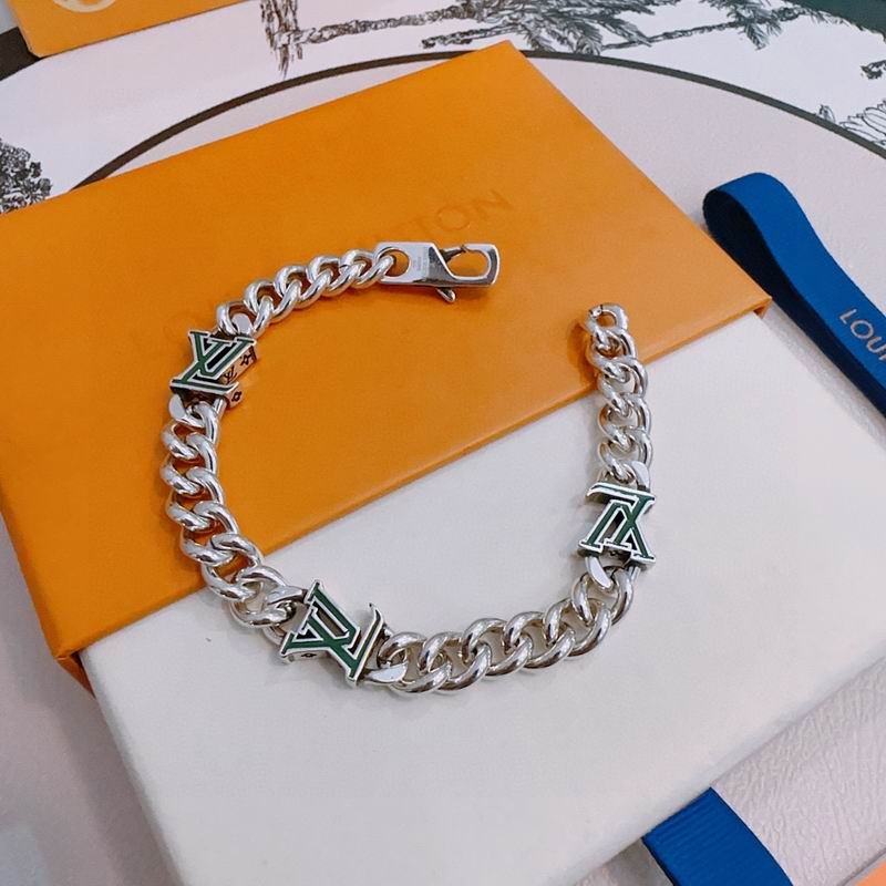 LV Bracelet 11yxx31
